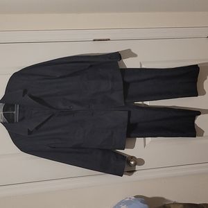 Donna Rae new York 2 PC pants suit